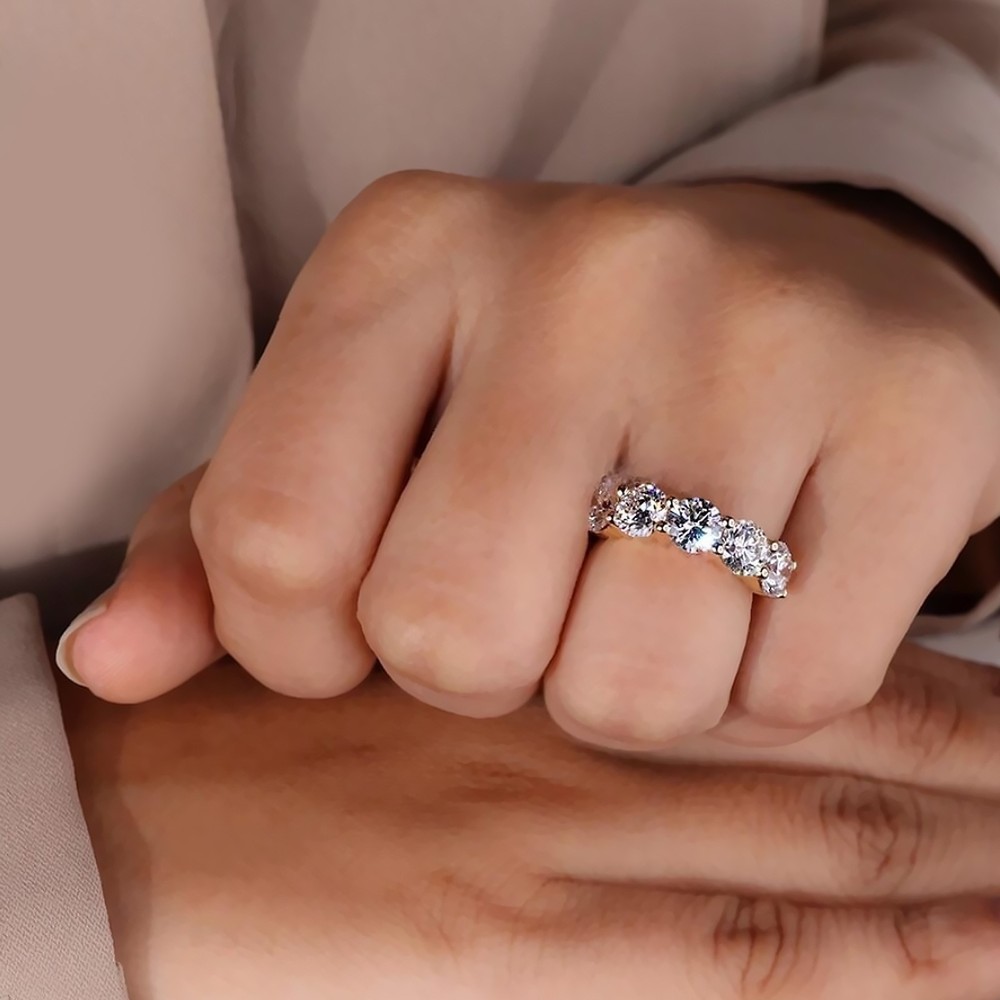 Eternity 18k Yellow Gold Round Cut Diamond Band Lab Grown 4 Carat E F VVS2