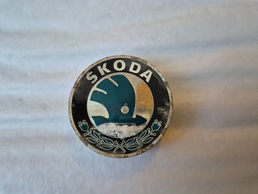 Genuine Skoda 56mm Alloy Wheel Center Cap Cover Badge 6Y0601149 LT2-4