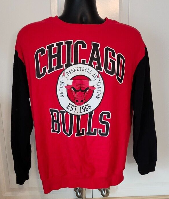 Womens NBA Chicago Bulls Sweat Shirt Medium 21