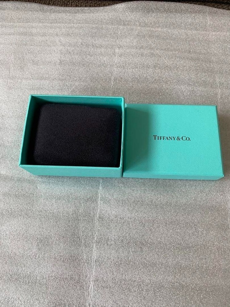 Tiffany & Co earring jewelry case box pre-owned