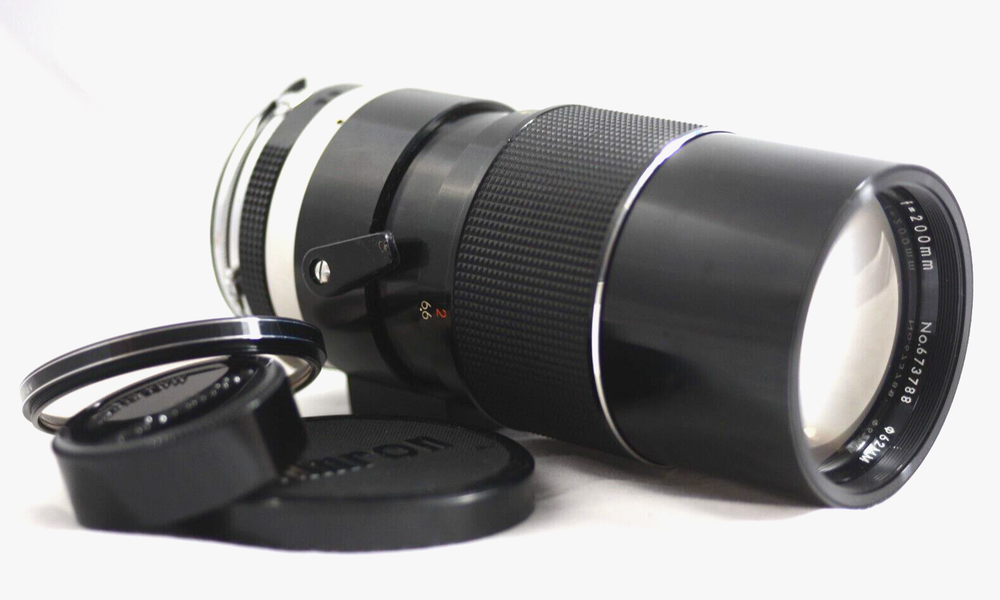 Tamron 200mm f3.5 Lens for Minolta SRT Mount in Excellent Condition
