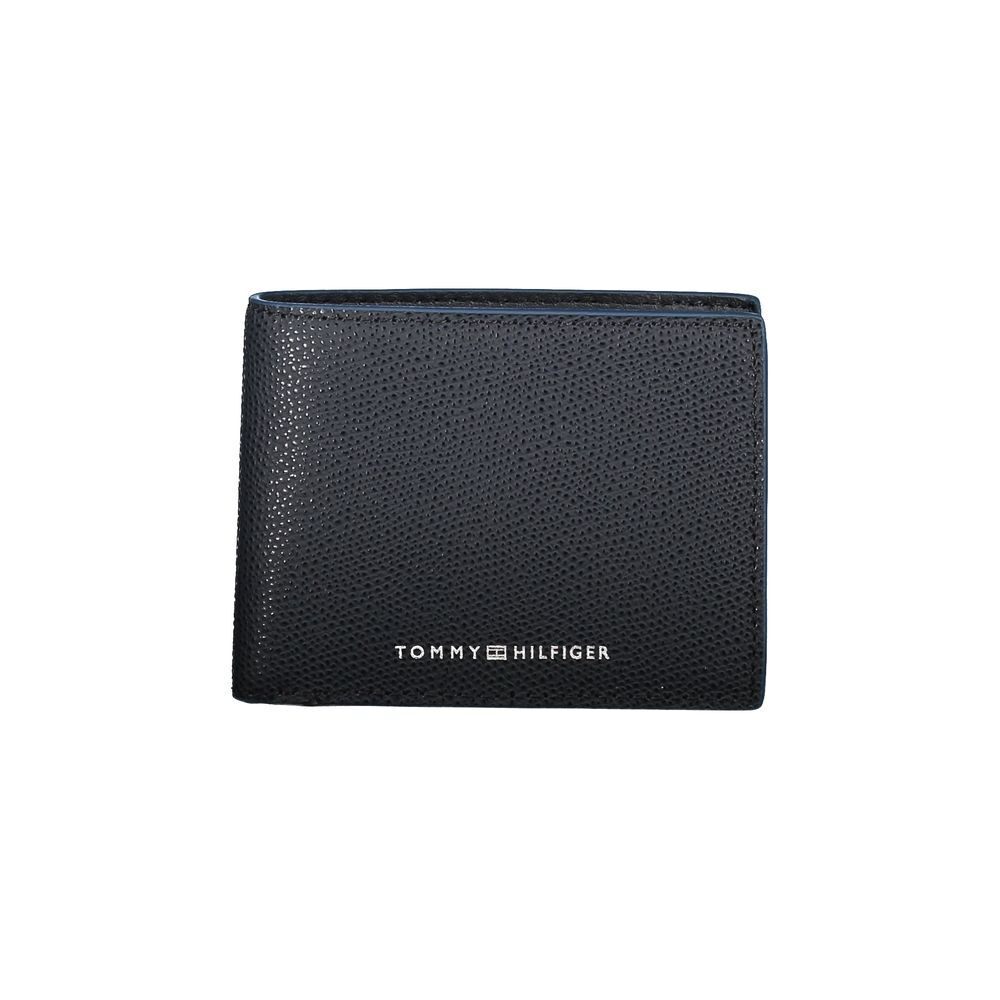 Tommy Hilfiger Slim Bifold Leather Wallet with Dual Compartments