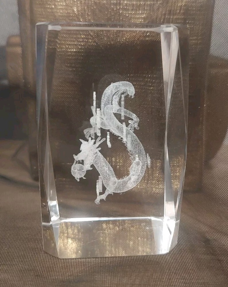 3-D Laser Etched Glass Crystal Paperweight Fire Breathing Dragon 3.2