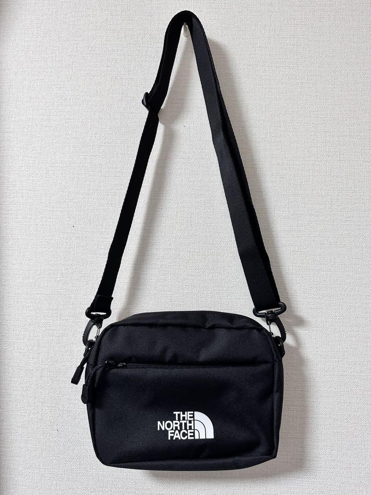 The North Face White Label Durable Shoulder Bag Stylish & Functional