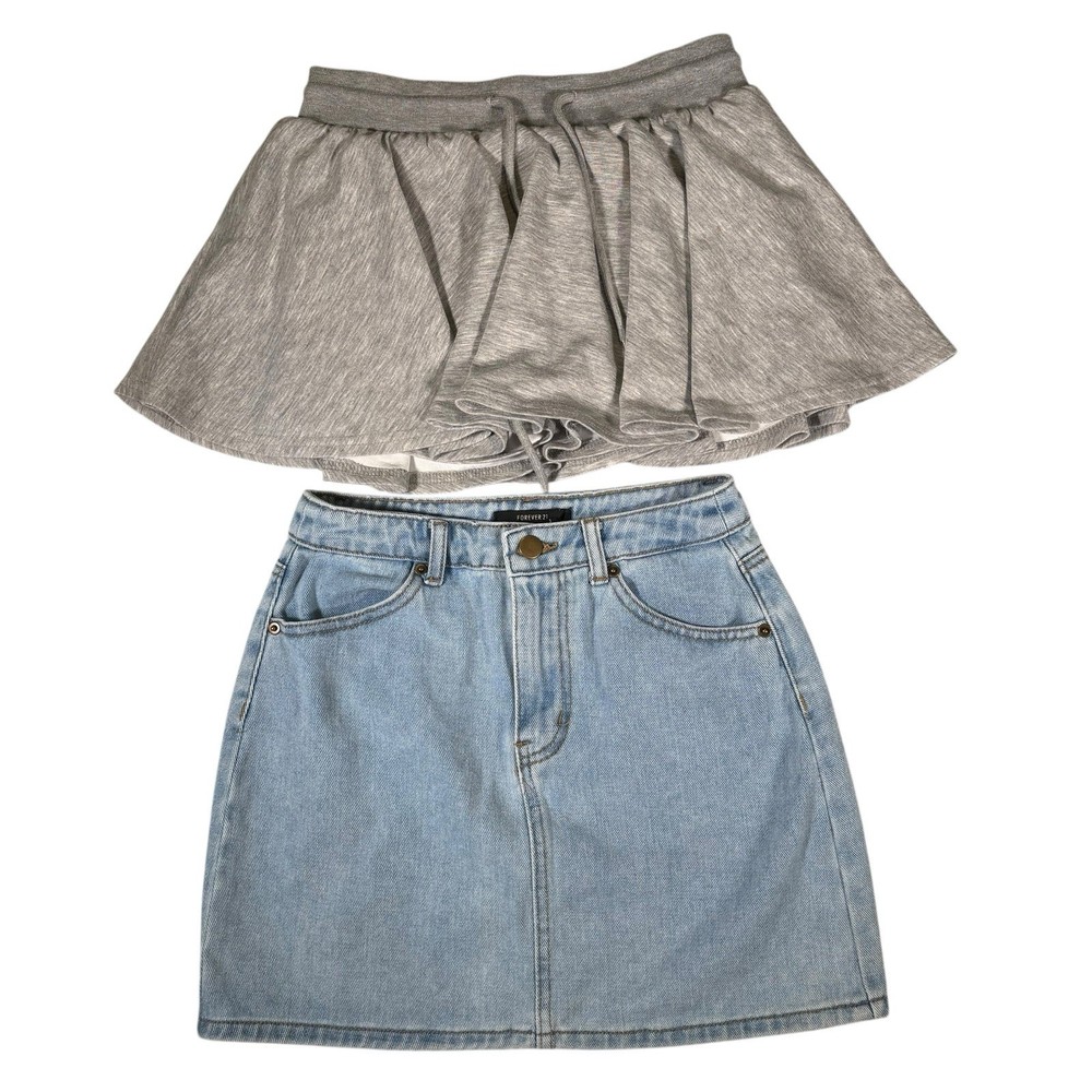 Women's Gray Denim Mini Skirt with Pockets Size Small Forever 21