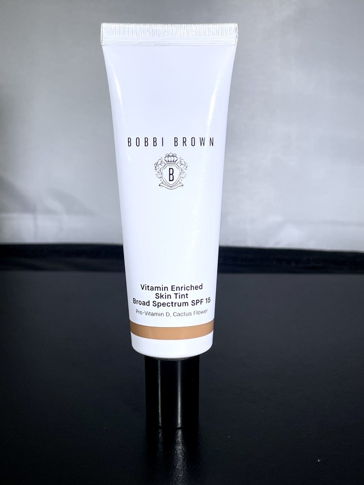 Bobbi Brown Vitamin Enriched Skin Tinted Moisturizer SPF 15, Full Size, Deep #1