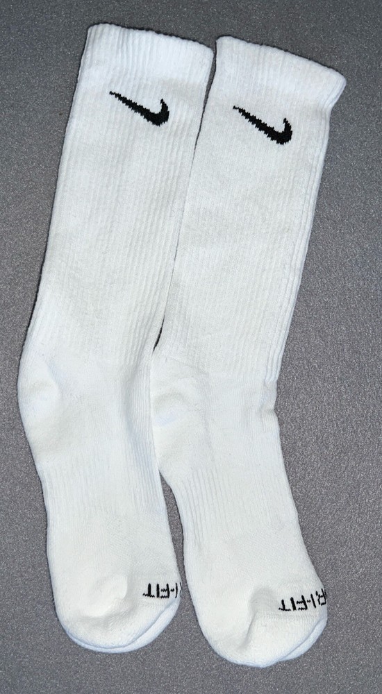 Nike Men's Socks Everyday Athletic Fitness Crew 5 pairs white white 6-8