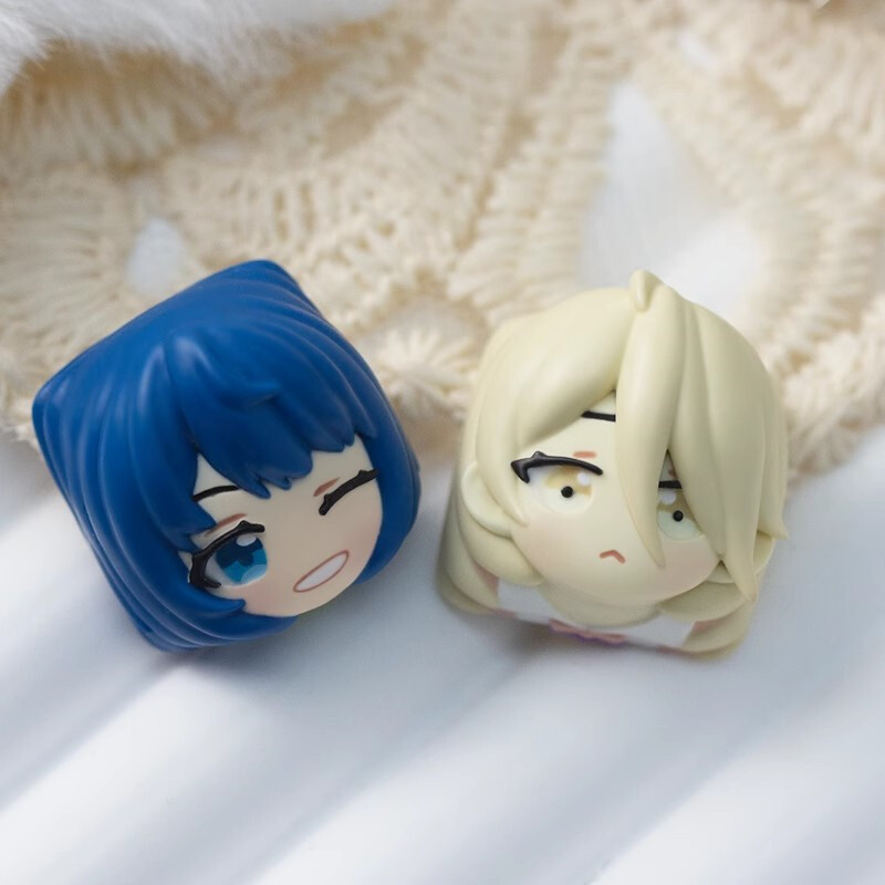 Handmade Resin KeyCaps for Mechanical Keyboards Featuring Heroine Designs