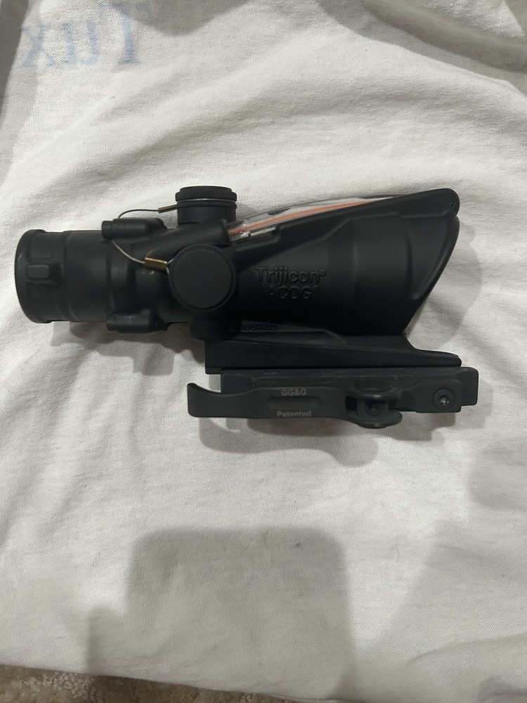 Trijicon ACOG 4x32 Red Chevron