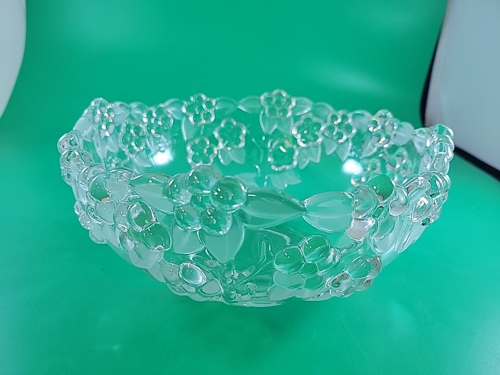 Mikasa Carmen 8.5 Inch Frosted Crystal Glass Bowl with Floral Embossed Design