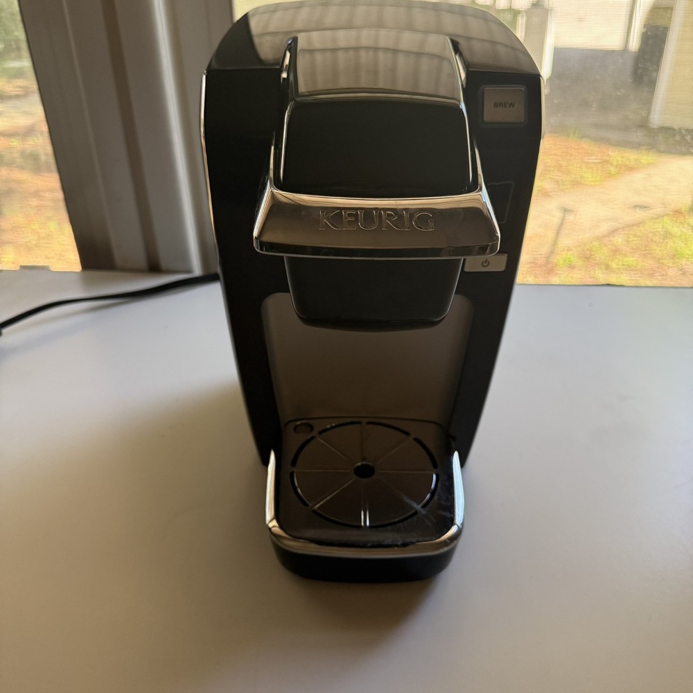 Keurig B31 Mini Plus Coffee Maker Brewing System Machine Black Complete TESTED