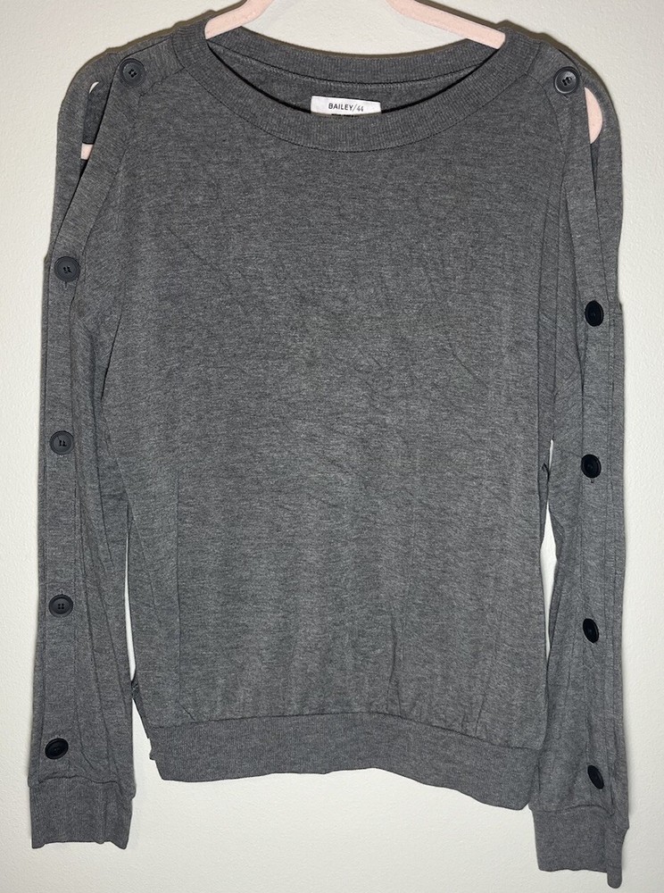 Bailey/44 Gray Lightweight Button Sleeves Size Medium Modal blend USA