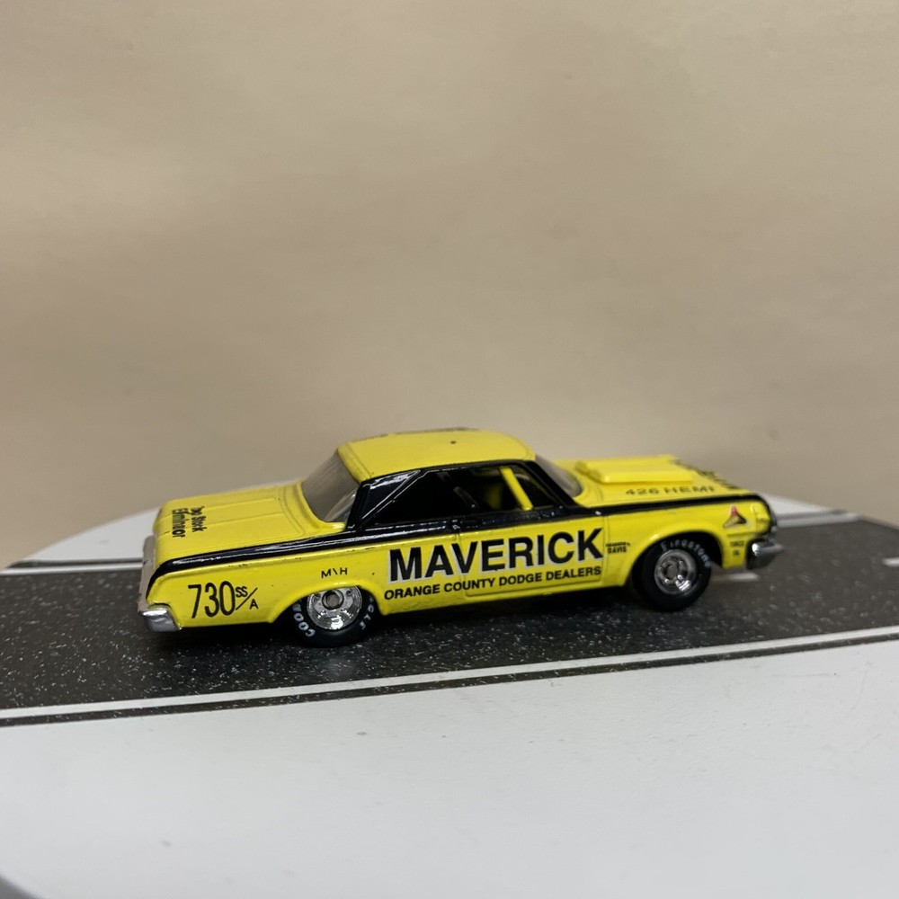 Drag Racing Collectibles 1964 Dodge 330 Superstock Maverick Yellow/Black 1:64 NM