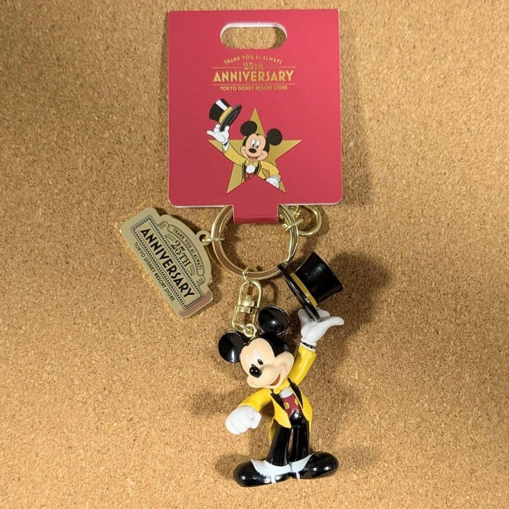 Tokyo Disney Resort Store Limited Mickey Mouse Figure Keychain 25th Anniversary
