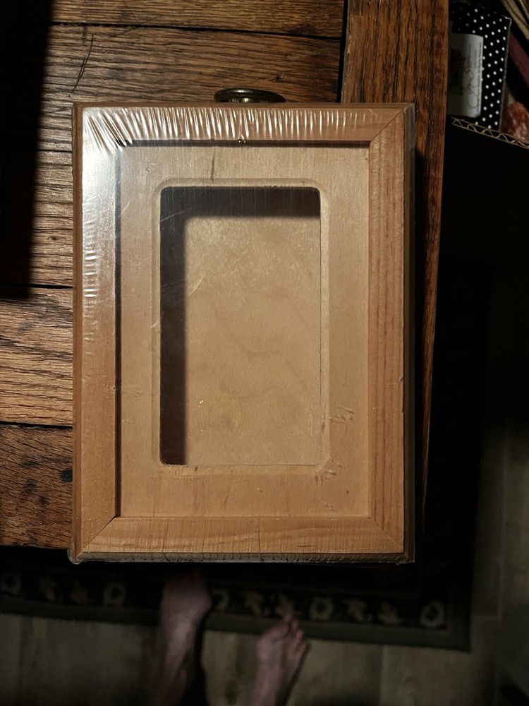 Light Oak 5x7x1 Wood Shadow Box With 2.5x4” Opening Paint Or Stain
