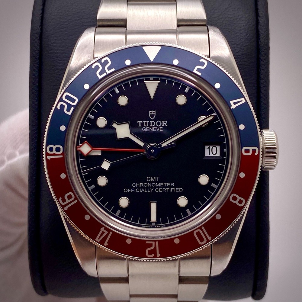 TUDOR Black Bay GMT Pepsi 41mm Black Dial with Box Papers 79830RB