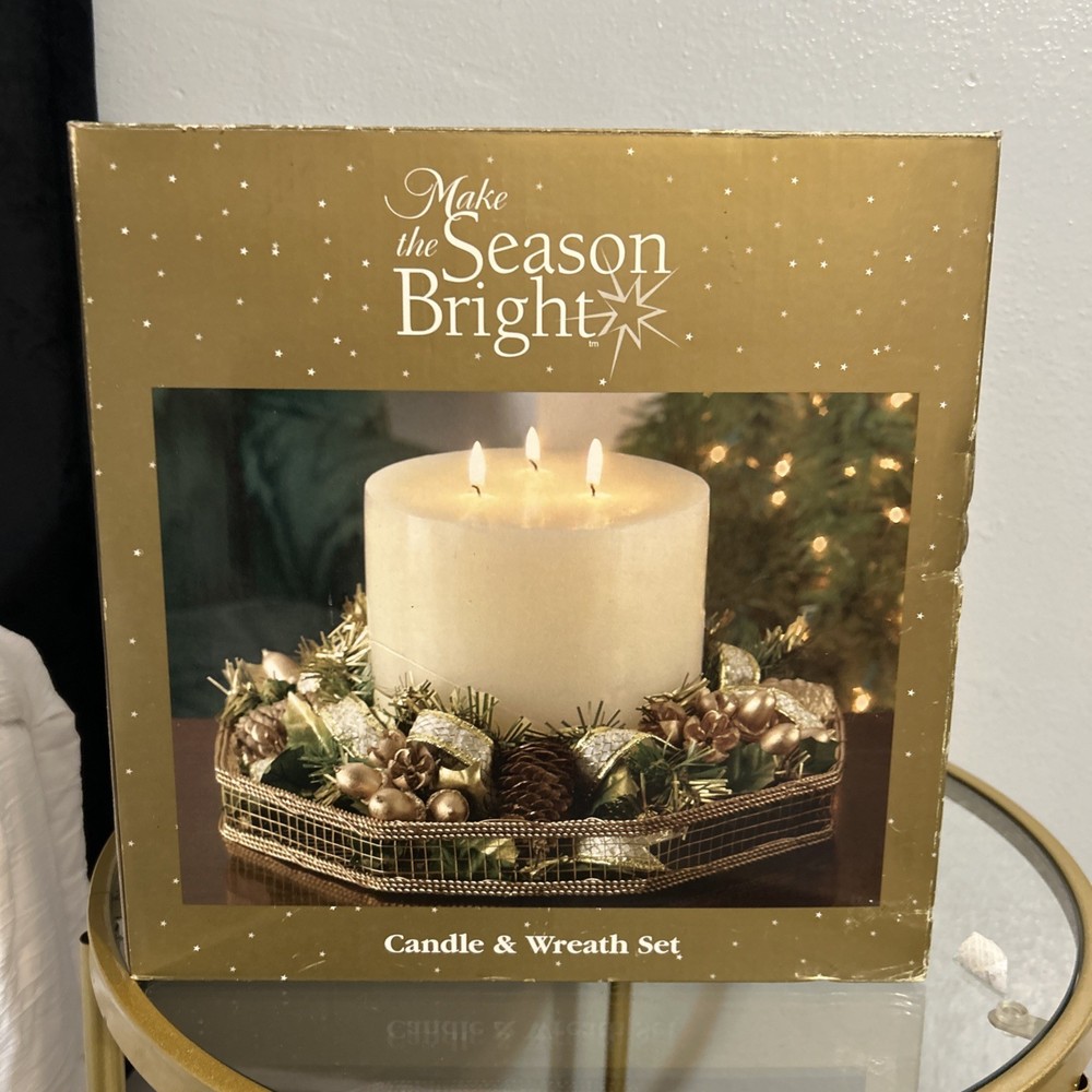 Vintage Christmas Table Centerpiece Candle & Wreath Set Pinecones Holiday