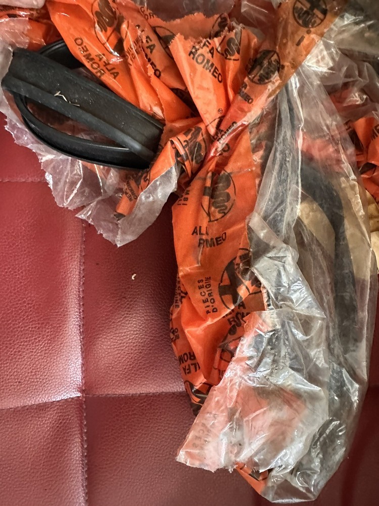 60576135 Drip Gasket Alfa 33 New Original