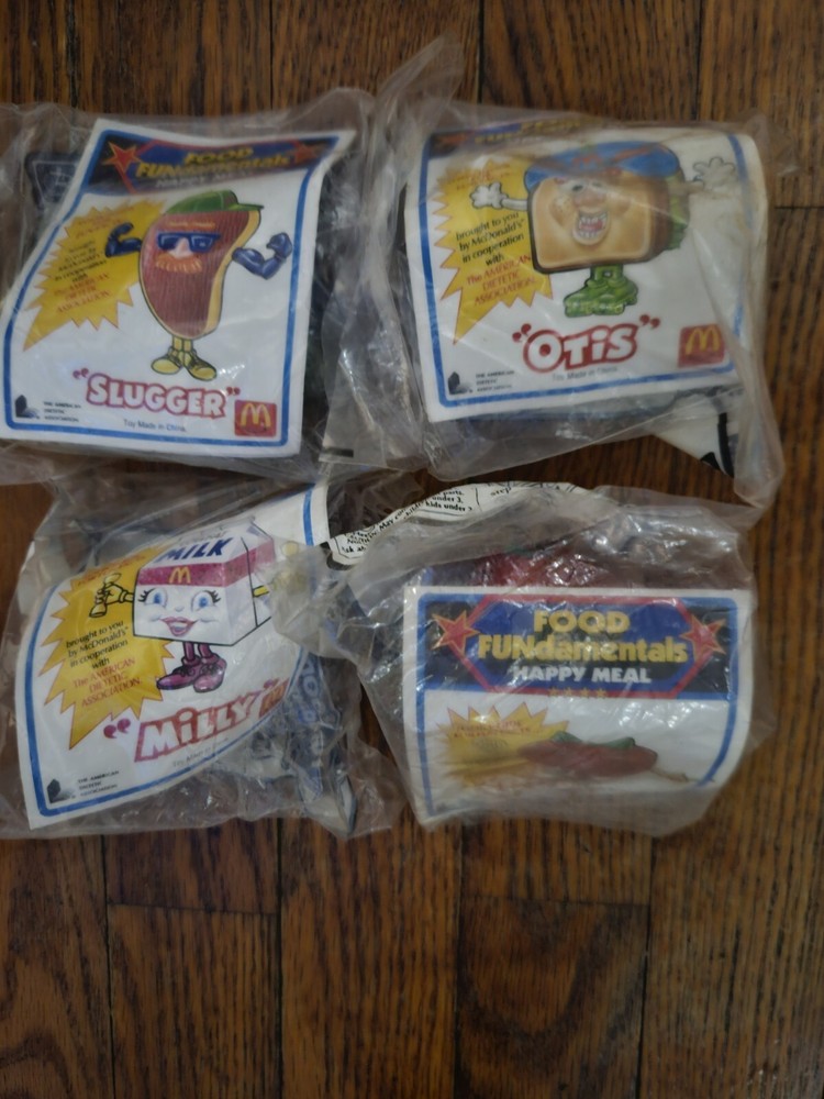 McDonald’s VTG 1992 Food Fundamentals Happy Meal Toys Complete Set Of 4 Sealed