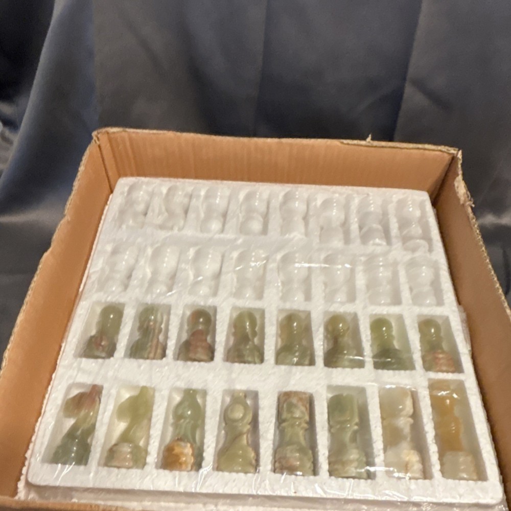 Marble Chess Set Contemporary Design Green White Brown Board and Pieces