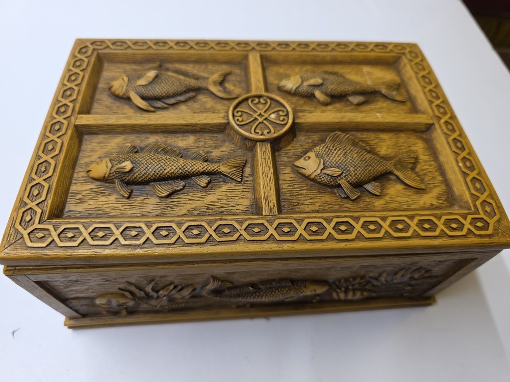 Vintage Fish Themed Trinket Box Made Of Brown Wood Grain Resin