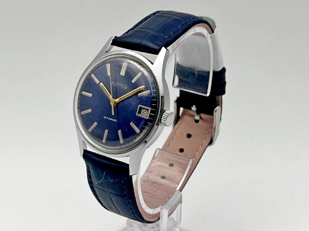 WOSTOK 2214 SU Vintage Soviet Mechanical Wristwatch USSR Vostok Serviced Watch