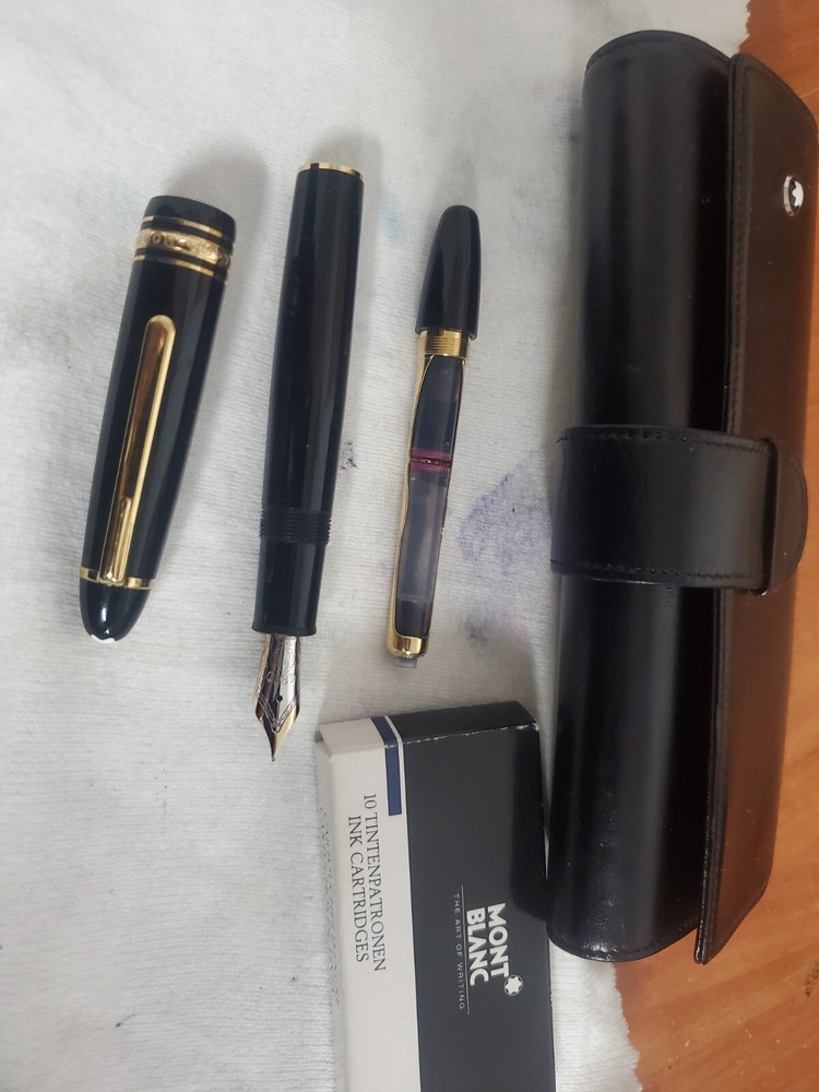 Montblanc Meisterstuck 147 Travler 14k M Fountain Pen