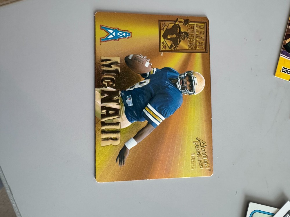 Steve McNair Houston Oilers football card in good condition armed forces edition