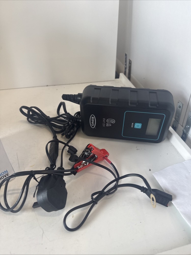 Ring Automotive SMARTCHARGE 6 - 6A Smart Car Battery Charger, 6V & 12V Battery