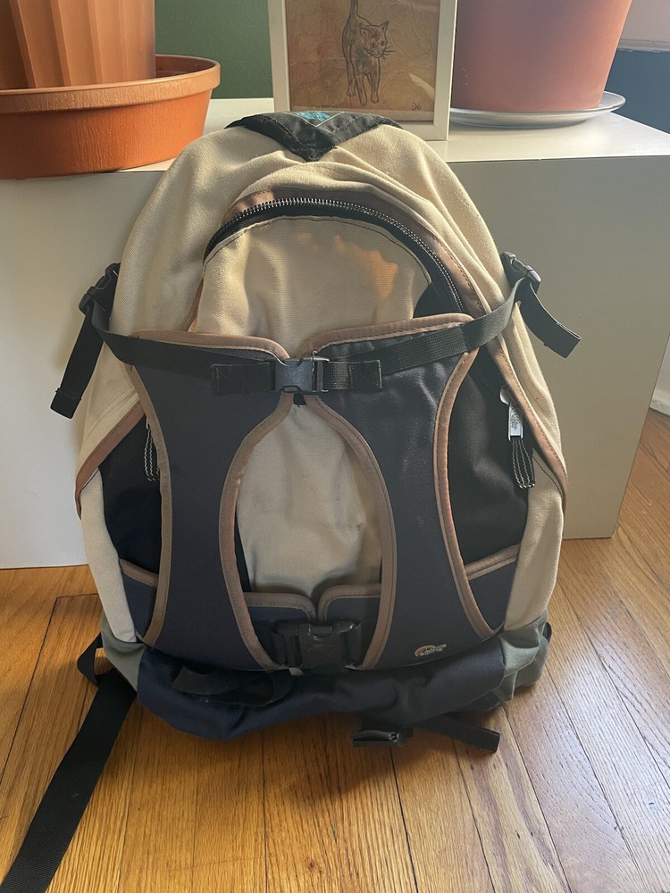 Lowe Alpine Durable Ski Backpack for Winter Adventures