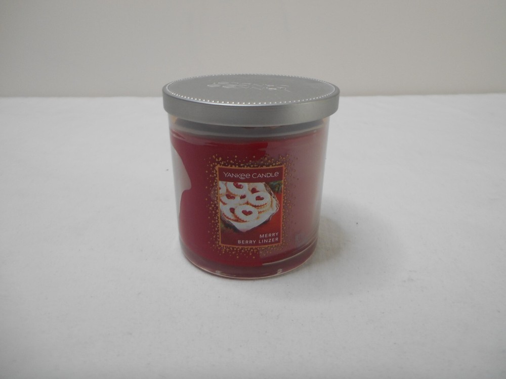 Yankee Candle Merry Berry Linzer 7 Oz Single Wick Candle Retired Rare