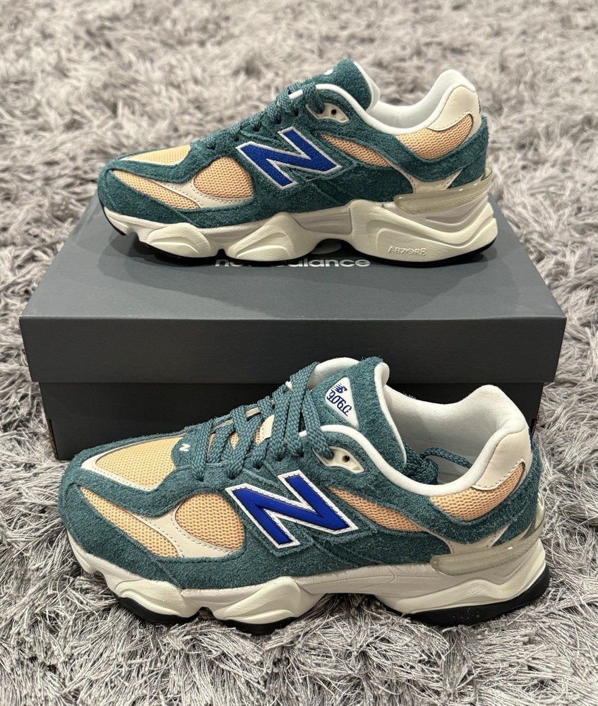 New Balance 9060 Spruce Peach Blossom. Womens 7.5 / GS 6Y