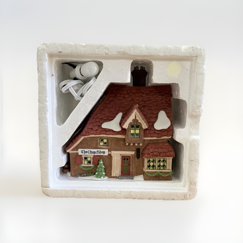 Vintage Christmas Heritage Village Dept 56 