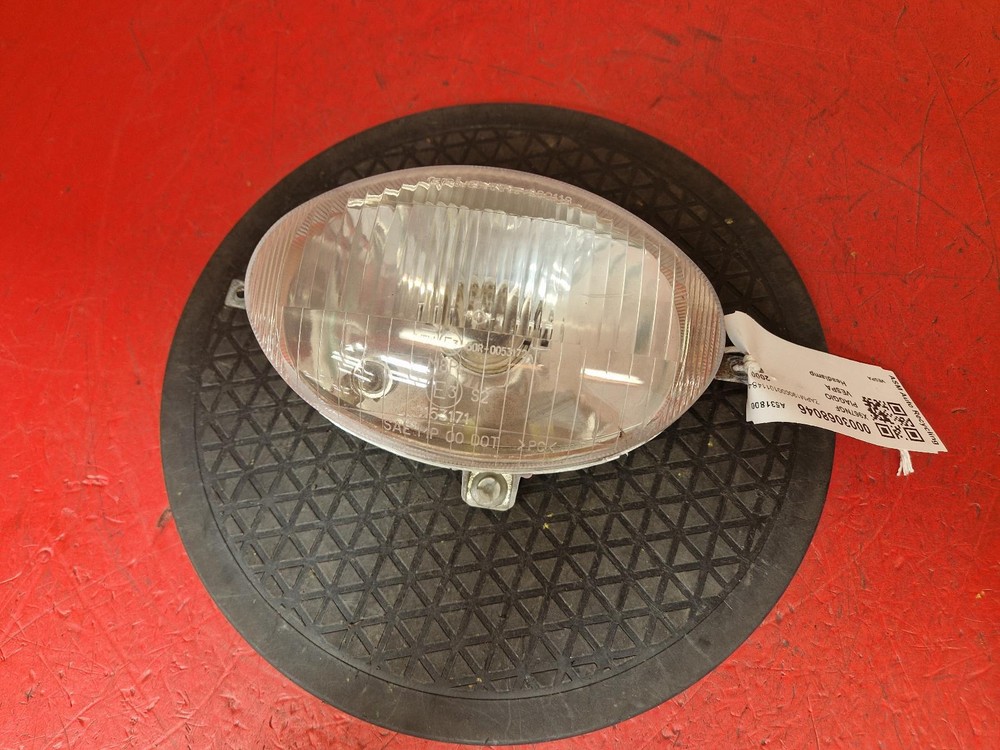 PIAGGIO VESPA ET4 125 HEADLAMP HEADLIGHT 2000