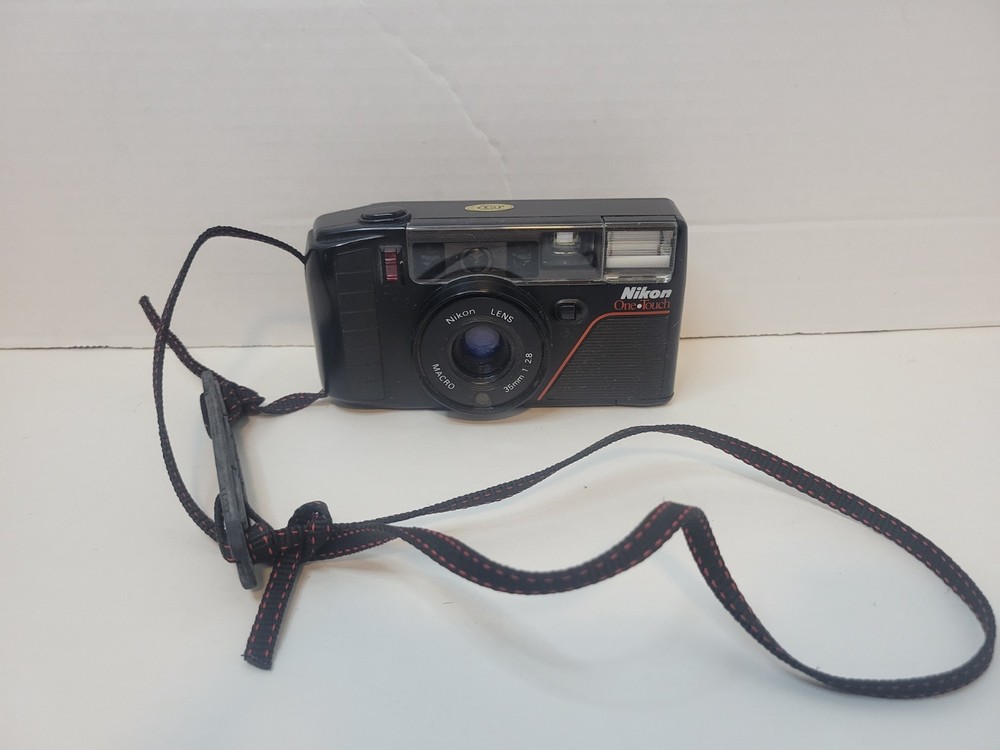 Nikon One Touch 35mm L35AF2 1:2.8 Point And Shoot Film Camera (Parts/Repair)