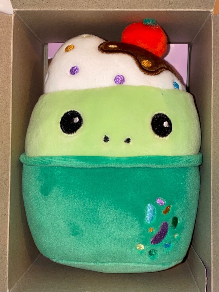 MORIAH ELIZABETH Series 2 Mini Mystery Dessert Plush Pickle 6in Collectible