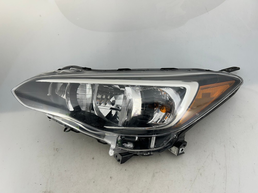 OEM | 2017 - 2020 Subaru Impreza Halogen Headlight (Left/Driver)