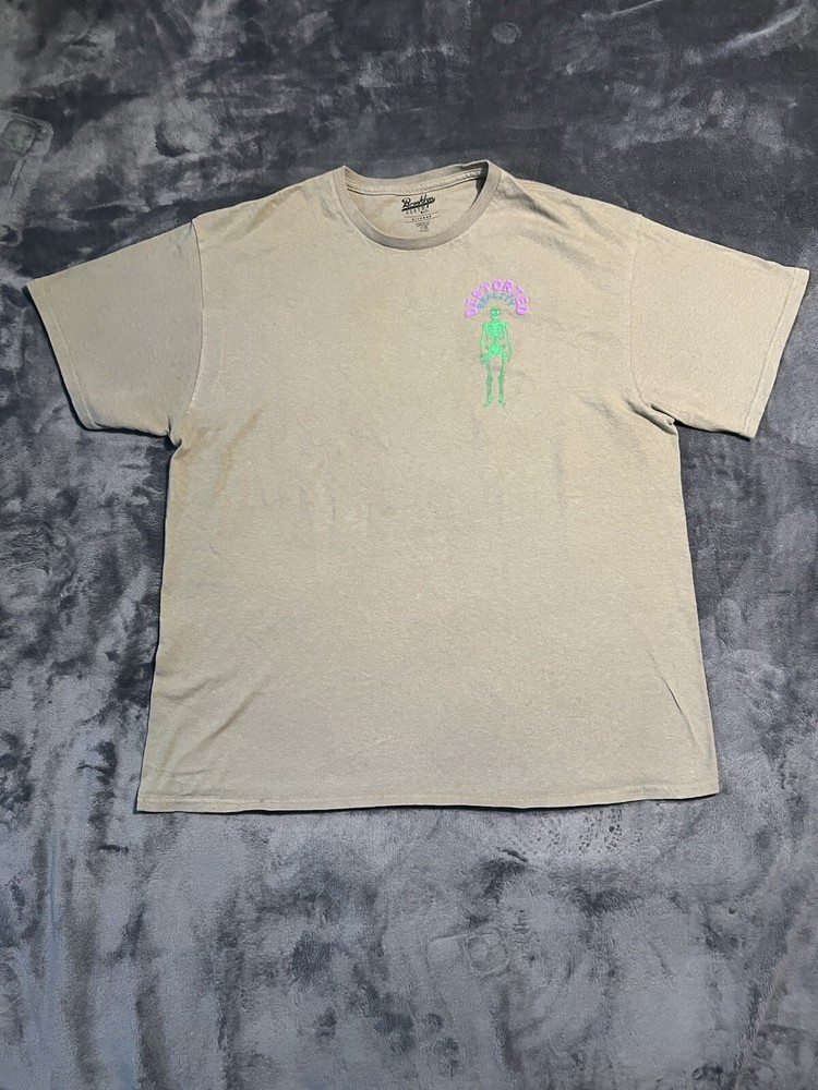 Brooklyn Cloth Cotton T-Shirt XL Distorted Reality Street Wear Y2K Aesthetic
