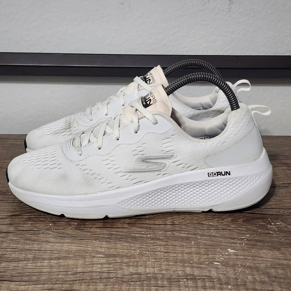 Skechers Go Run Elevate Women's Athletic Running Gym Shoes Size 8.5 White