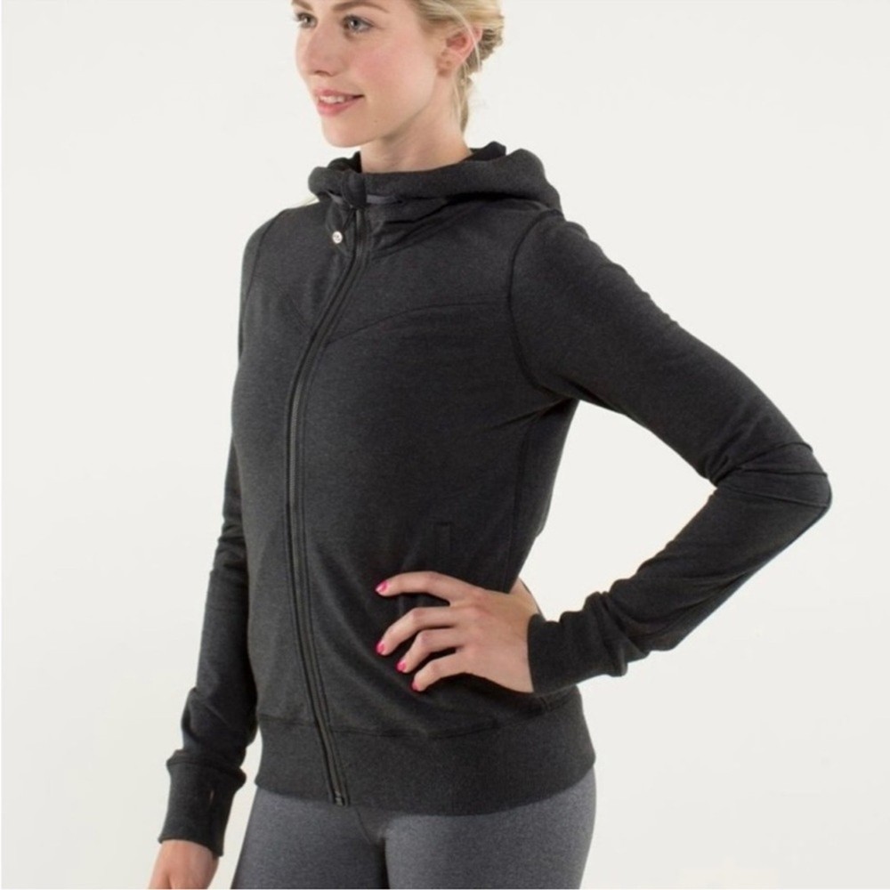 Lululemon Bliss Break Hoodie Women Size 2 Lightweight Comfort