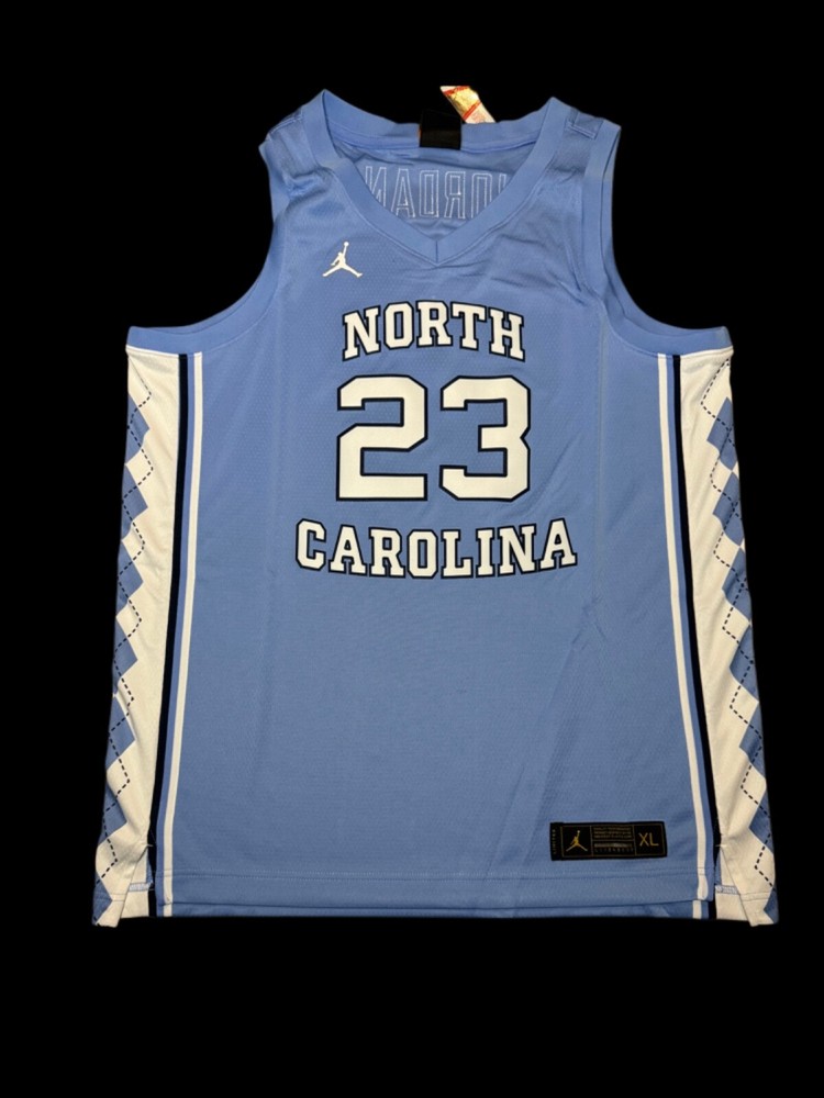 Nike UNC Michael Jordan #23 Jersey Men's XL AT8895-448