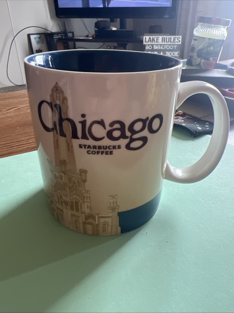 Chicago City Starbucks Collectors Series 2009 Blue Gold Ceramic Coffee Mug 16oz