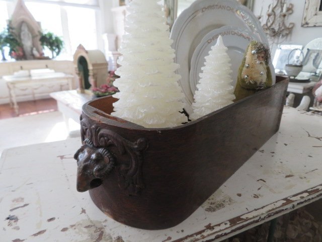 Old Vintage Wood DRAWER Unique RAM HEAD PULL for Display Vignette or Storage