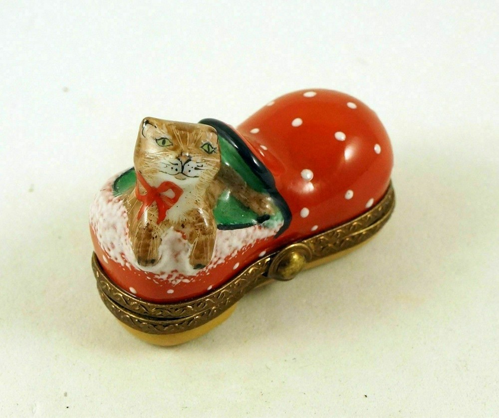 French Limoges Trinket Box - Cute Kitty Cat in Christmas Slipper-image