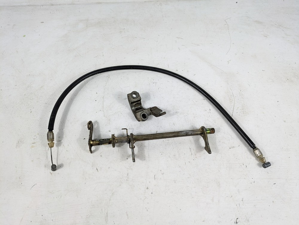 2004 2005 2006 Yamaha YZF R1 Seat Lock Latch Mechanism Assembly