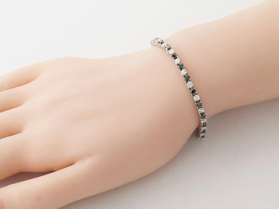 8CT Black & White Lab Diamond Tennis Bracelet in 14K Gold Plated 7.5 Inch