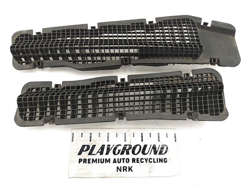 91-99 Dodge Stealth Mitsubishi 3000GT Windshield Cowl Vent Grille Pair Left Right  