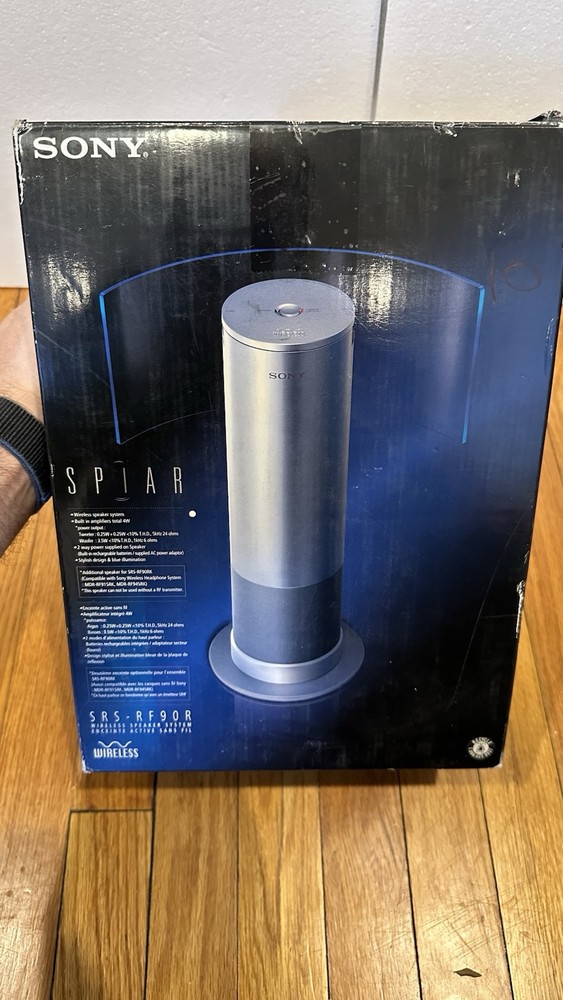 Sony SRS-RF90R Rechargeable Wireless Speaker for Portable Sound