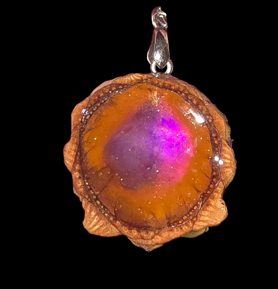 Knobcone( THIRD EYE)Colorful Neon Resin Filled Slice Pendant