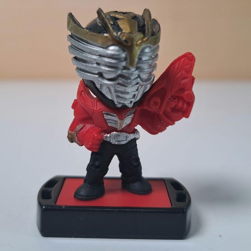 Kamen Rider Ryuki Survive 4.5cm Action Figure Pre-Owned